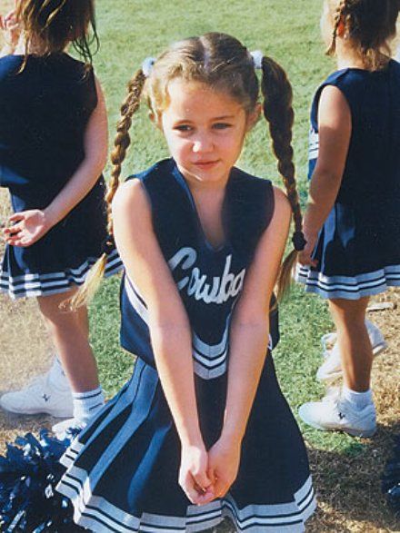 miley-cyrus-cheerleader.jpg